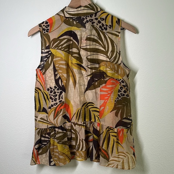 CAbi Bali Top Sleeveless Button Down Tropical Leaf Print Ruffle Back Size S - Picture 5 of 6